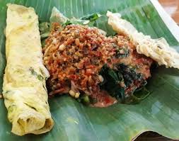 Pecel pecel pincuk legendaris di madiun | benoe makannya nambah. Kalau Ke Madiun Jangan Lupa Sarapan Pecel Hits Di Sini