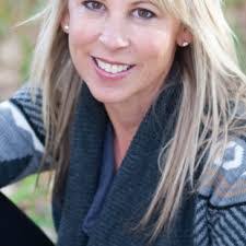 Kelli Walden's Instagram, Twitter & Facebook