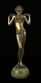 An austrian art deco silvered bronze figure: Arrt Deco Femme Ceramics And Pottery Arts And Resources