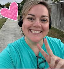 Tuesday morning workout complete! Today, was upper body day and a 30 minute  walk. I'll complete another walk this evening. I used to walk twice a day  to try and get skinny