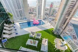 Airbnb is legal in dubai. Staycations For Every Budget 9 Great Airbnb Stays In The Uae What S On