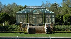 Just enough slope to drain water but also flat enough to be a problem if not constructed properly. Roof Options Cladding Colors And Flat Roofs Town Country Conservatories Glassonweb Com