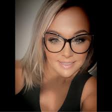 If you don't have any Joy in your life, then go talk to this woman! She  embodies her name. And her lavender chai tea is pretty awesome too. 🩷❤️🩷❤️