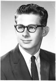 Photographer needed for chemistry grad student headshots