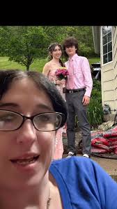 You guys are so funny!! 🤣 #hair #prom #funny #funnycomments #fyp  #fypviralシ #fypシviralシ2024