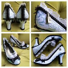 Black Alice In Wonderland Shoes Pin On Alice In Wonderland Wedding