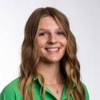 90+ perfiles de «Laci»