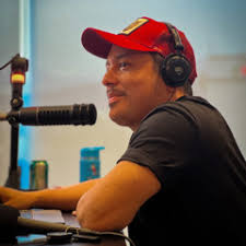 Stream Audio comentario sobre silla de David Chevez