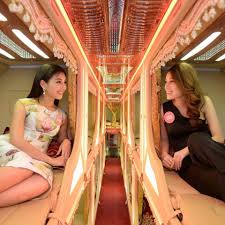 Số 99 nguyễn xí, bình thạnh. Limousine Chuyen CÆ¡ Máº·t Ä'áº¥t Hay Con Nguyá»…n Kim Limousine Facebook