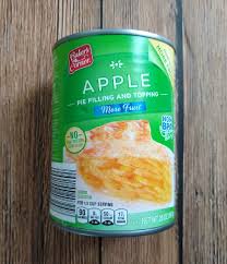 In a small bowl, whisk together cornflour and water, then pour over apples. Baker S Corner Apple Pie Filling And Topping Apple Pie Recipe Aldi Reviewer