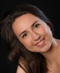 Kara Dugan (Mezzo-soprano)