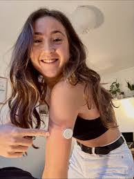 Eve Hooper's Instagram, Twitter & Facebook