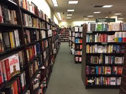 Barnes & noble also carries magazines, cds, dvds and educational games. Amazon Books Vs Barnes Noble Photos Details Business Insider