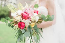 61 Stunning Wedding Bouquets We Love Elegantwedding Ca