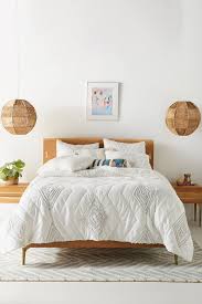 Textured Blue Ridge Quilt By Anthropologie In White Bedding In 2020 Bedding Inspiration Luxury Bedding Bed Linen Design