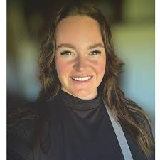 Deer with missing upper jaw