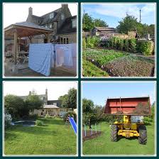 Rumah gadang adalah nama untuk rumah adat minangkabau yang merupakan rumah tradisional dan banyak di jumpai di provinsi sumatra barat, indonesia.rumah ini juga disebut dengan nama lain oleh masyarakat setempat dengan nama rumah bagonjong atau ada juga yang menyebut dengan nama rumah baanjuang. Great Britain Uk 25 May 10 June 2019 Part 4 Cotswolds North Yorkshire Pasangan Traveling