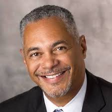 Star Rating and Reviews for Kevin Davis