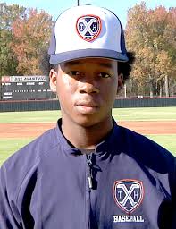 Dylan Rand's Instagram, Twitter & Facebook