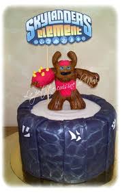Gateau D Anniversaire Skylanders La Petite Cuisine De Nini Gateau Anniversaire Anniversaire Anniversaire Enfant