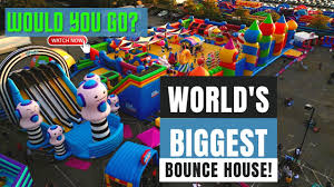 Big Bounce America: A Review of The World's Biggest Bounce House | EPIC  Inflatable Obstacle Course