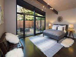 Beli furniture tempat tidur serta set kamar tidur seperti tempat tidur dari ikea. Desain Interior Kamar Tidur Mid Century Hadirkan Kehangatan Gaya Desain Pertengahan Abad Interiordesign Id
