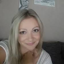 Jacqueline Herrmann's Instagram, Twitter & Facebook