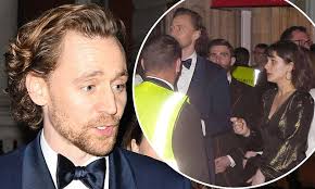 Thomas william hiddleston (born 9 february 1981) is an english actor. Tom Hiddleston News On Movies And Girlfriend Updates Daily Mail Online