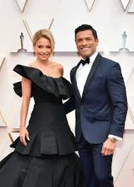Mark consuelos and kelly ripa are celebrating 25 years of marriage. See Kelly Ripa S Latest Sultry Photos Of Her Husband Mark Consuelos