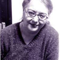 La pequeña Pasión by Pilar Pedraza