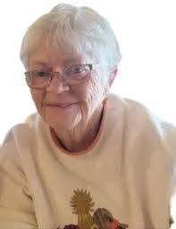 Karen Granzow's Instagram, Twitter & Facebook