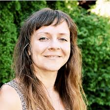 PlotWeaver: Cards of Creation