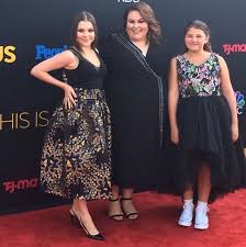 Instead, kate was shown to be marrying phillip (played by chris geere), her new boss at the music school. The Kate S This Is Us Milo This Is Us This Is Us Serie Nyc Fashion