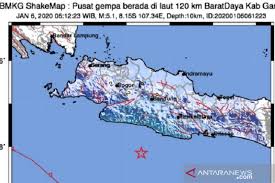 Banyak tempat wisata di jawa barat menjadi incaran wisatawan karena viral di dunia maya dan eksotis. Gempa Garut Dirasakan Hingga Sukabumi Antara News