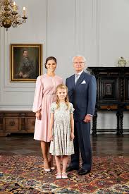 Wir gratulieren prinzessin madeleine und ehemann chris: Schwedisches Konigshaus Funf Enkelkinder Kunftig Ohne Koniglichen Status Boulevard