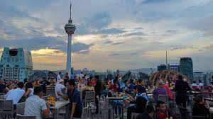 Inilah antara kedai yang menawarkan perkhidmatan takeaway yang sedap lagi berbaloi. 15 Things You Should Experience In Kuala Lumpur