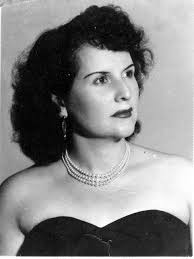 Bertha Rosas de Ulloa Obituary