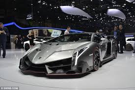 Money Clearly Doesn T Buy Taste 221mph Lamborghini Costing 3million Is Named The Ugliest Car In History Lamborghini Veneno Lamborghini Luxury Car Brands