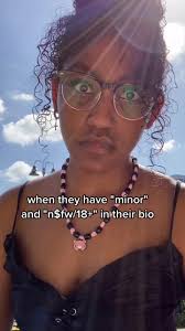 takes one to know one, stay safe out there kiddos 💔 #altblackgirl  #protectkidsonline #ShowUsYourDrawers #blackvoices #genz #egirl  #MaiselChallenge