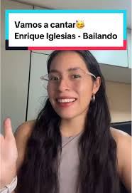 Vamos a Cantar en Español: Música Latina y Diversión