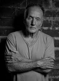 / os finais mais macabros dos games!. Pictures Photos Of Tobin Bell Saw Film Jigsaw Saw Actors