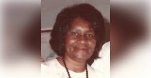 Sophia Cherry's Instagram, Twitter & Facebook