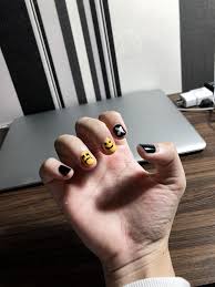 быть можно дельным человеком и думать о красе ногтей Pin De Deivid Silva Em Nail Em 2020 Unhas Pintadas Unhas Minimalistas Unhas Bonitas