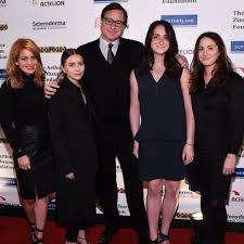 Week anniversary with a stunning new wedding photo. Bob Saget Candace Cameron Reunite With Ashley Olsen After Not Being Invited To Mary Kate S Wedding