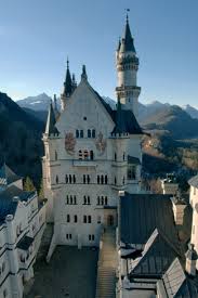 Eine wunderschöne wanderung mit tollem blick auf das schloss neuschwanstein. Schloss Neuschwanstein Koniglich Wandern Hirschfeld De