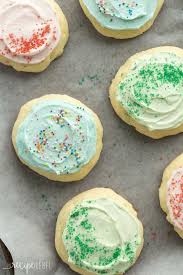 These Sour Cream Sugar Cookies Are Soft And Fluffy With Just The Right Amount Of Sweetness Sour Cream Sugar Cookies Sour Cream Cookies Sugar Cookies Recipe