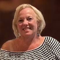 Lisa Keaton's Instagram, Twitter & Facebook