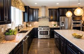Hanover Home For Sale Quartz Kitchen Countertops Kitchen Remodel Kitchen Models
