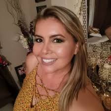 Luisa Márquez (@EconLuisa)