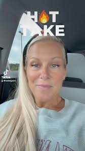 As device policies shift in schools, we need to be having conversations  about the “why’s” in order to help our kids self-regulate. 📲